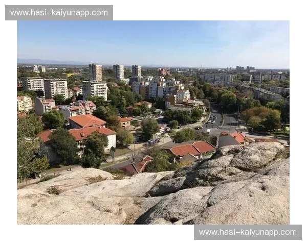 冰雪与玫瑰的较量：白罗斯与保加利亚，谁是东欧的隐藏瑰宝？